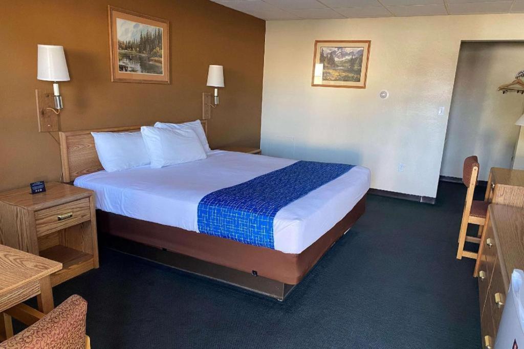 Travelodge By Wyndham Powell Kültér fotó